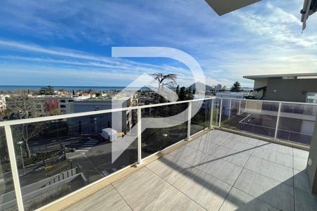 Appartement Villeneuve Loubet 3 pièce(s) 62.04 m2 - Photo 2