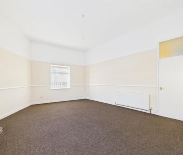 Oakdale Road, Wallasey, 2 bedroom, Flat - Photo 1