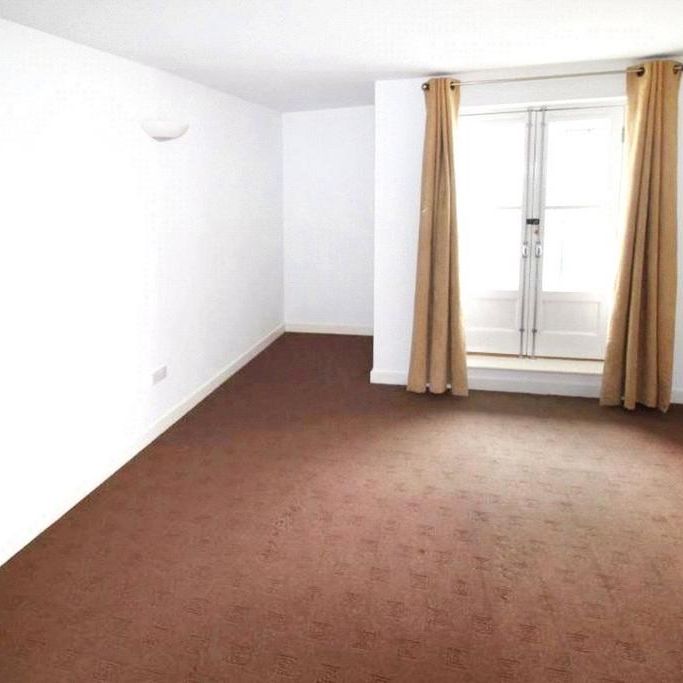 5 bedroom house to rent - Photo 1