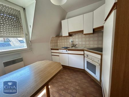Location Appartement 2 pièces 46m² BRIVE LA GAILLARDE 19100 - Photo 2