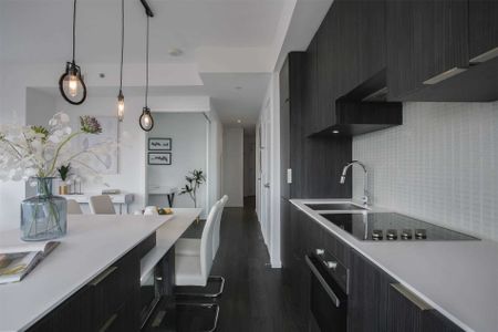 For Lease - 5 St. Joseph Street Unit# 3605, Toronto, Ontario - Photo 5