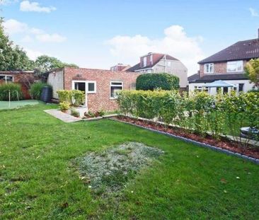 4 bedroom semi-detached house to rent - Photo 6