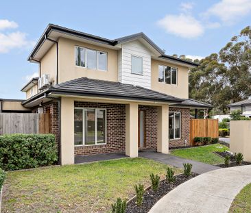1/2 St James Street, Hadfield VIC 3046 - Townhouse For Rent | Domain - Photo 1