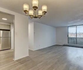 4 rooms apartment of 35m² in Montreal - Photo 2
