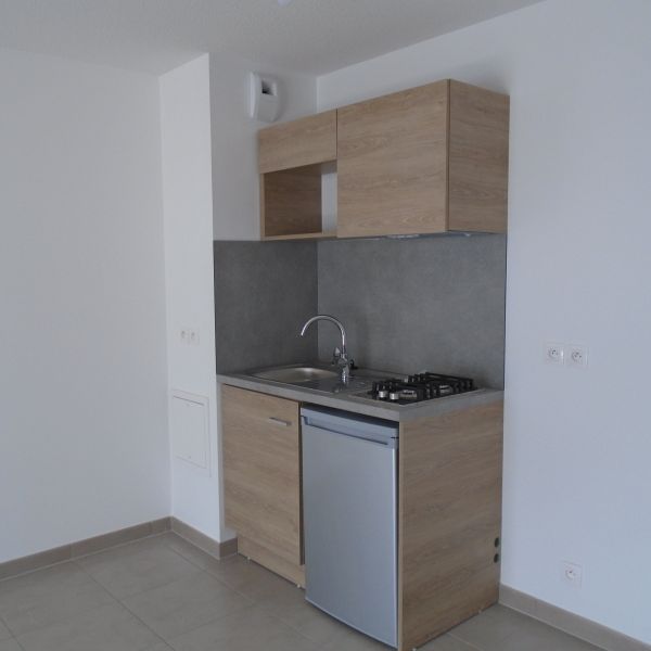 Location Appartement 2 pièces 40m² VILLENAVE D ORNON 33140 - Photo 1