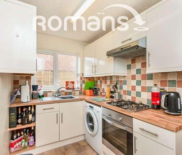 Mccartney Walk, Basingstoke, RG22 - Photo 4