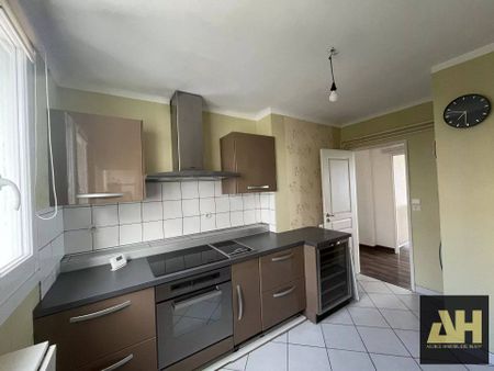 BREST - RECOUVRANCE - APPARTEMENT T5 AVEC VUE MER IMPRENABLE - Photo 2