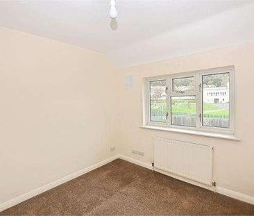 East Pafford Avenue, Torquay, Devon, TQ2 - Photo 5