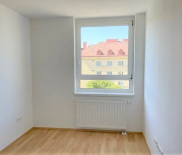 Großzügige 2-Zimmer Wohnung bei der Millenium City! - Foto 2