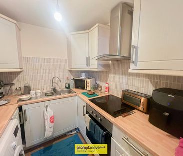 Studio to rent - Photo 2