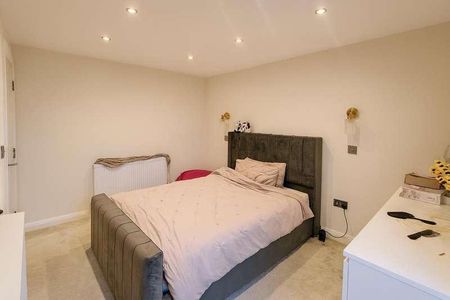 Shaw Banks, Oxenhope, Keighley - Photo 5