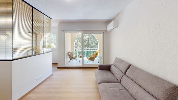 Montpellier-Studio meublé 30M² avec terrasse dans résidence sécurisée avec piscine - Photo 1