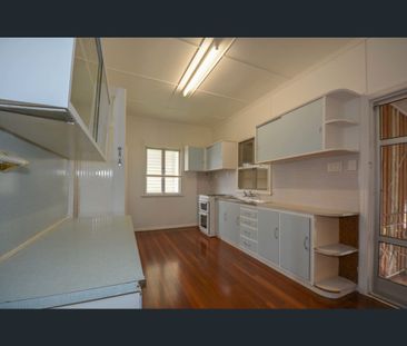 3 Brown Street, Norville, Qld 4670 - Photo 3
