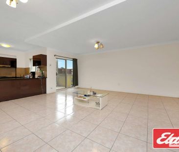 MODERN AND SPACIOUS - Photo 1