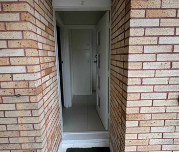 Two Bedroom Home Unit for Rent - Photo 5