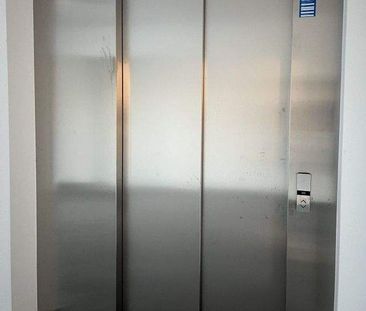 Neubauwohnung im Erstbezug mit moderner EBK, Balkon, Fußbodenheizun... - Foto 6