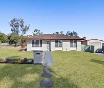 Well-presented home situated on large block - Photo 6