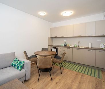 NA PRENÁJOM 1 IZBOVÝ BYT S VEĽKÝM BALKÓNOM V PROJEKTE RÍNOK RAČA, U... - Fotografia 3