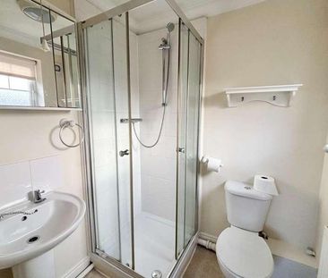 Macpherson Robertson Way, Mildenhall, IP28 - Photo 4