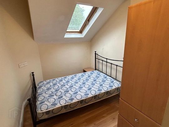 Next To Queens Library, 2B Rugby Avenue, Queens Quarter, Belfast, BT7 1RG - Photo 1