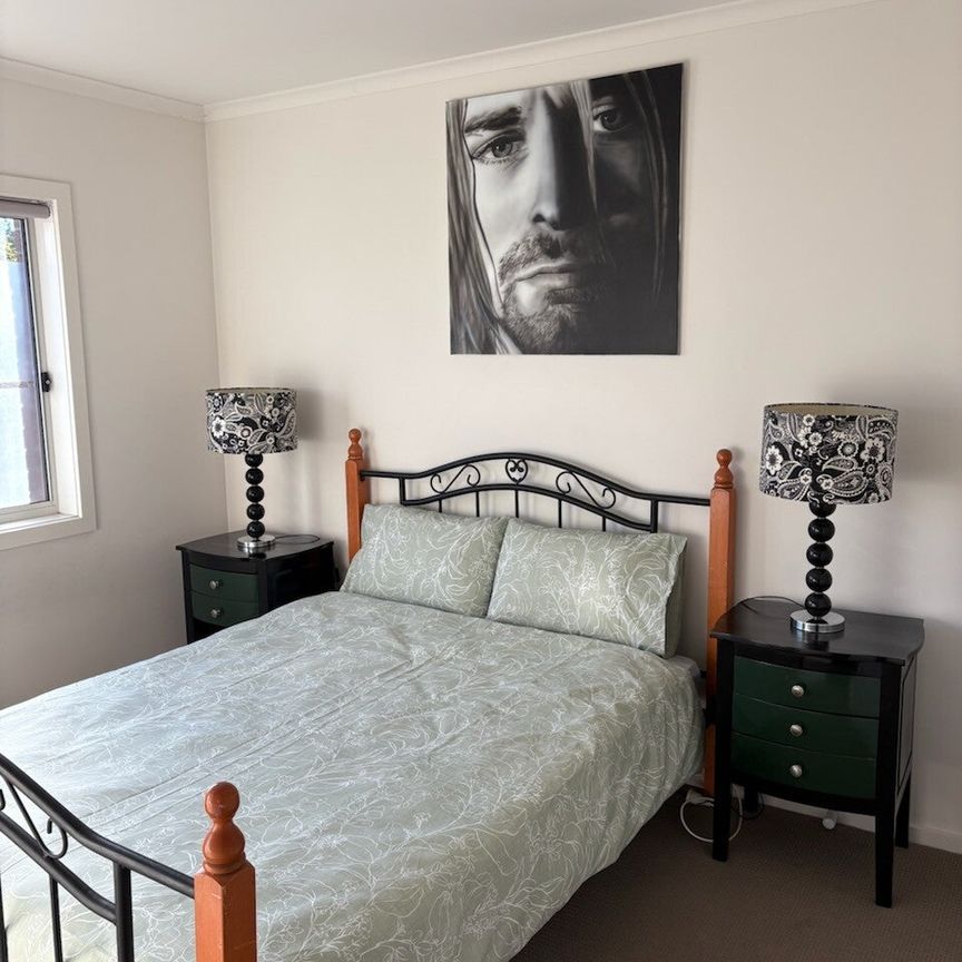 Point Cook - Photo 1