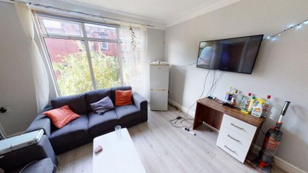 6 bedroom house to rent - Photo 4