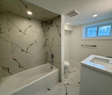 For Lease - 130 Simcoe Road Unit# Lower, Bradford West Gwillimbury,... - Photo 6