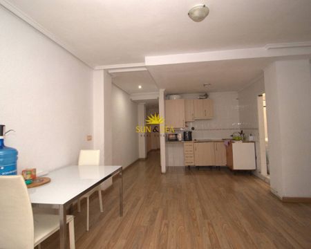 SPACIOUS GROUND FLOOR APARTMENT, 3 BEDROOMS IN TORREVIEJA - ALICANTE - Photo 5