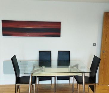 2 bedroom flat to rent - Photo 6