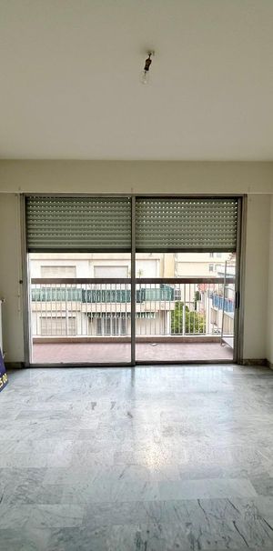 Location Appartement 1 pièce 22m² NICE 06100 - Photo 1