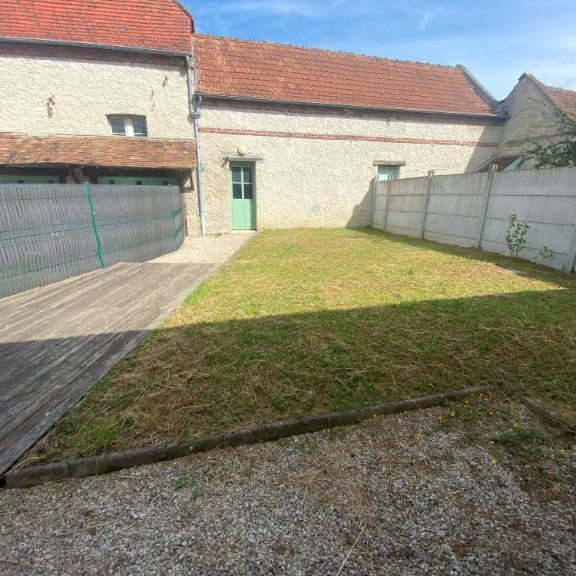 Maison d'habitation - Photo 1