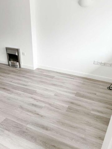 Queens Ave, Glazebury, WA3 - Photo 3