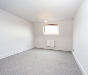 Clare Street, - Photo 6