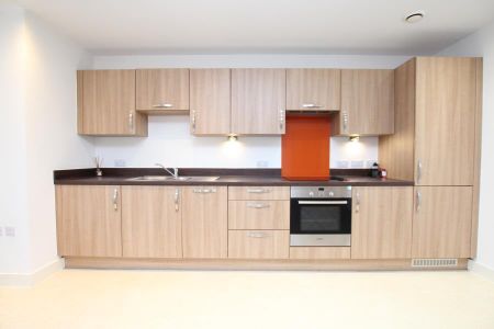 2 bedroom apartment to rent - Photo 5