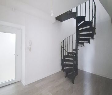 Location Appartement 6 pièces 103m² PRIVAS 07000 - Photo 6