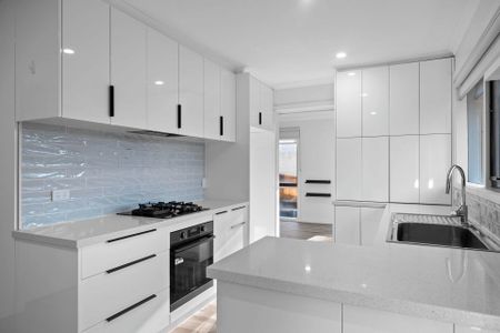 2/23 Deep Creek Road, MITCHAM - Photo 4