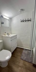 ''LE TOP SAINT PIERRE" - Location Appartement poitiers : 17.37 m2 - Photo 3