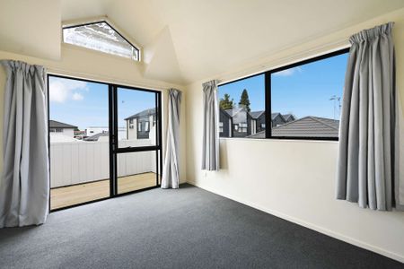 17e Paterson Street - Photo 2