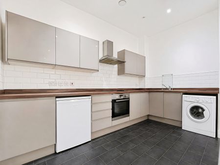 St Peters Road, Bournemouth - Photo 3