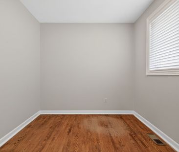 For Lease - 80 Guernsey Drive, Toronto, Ontario - Photo 6