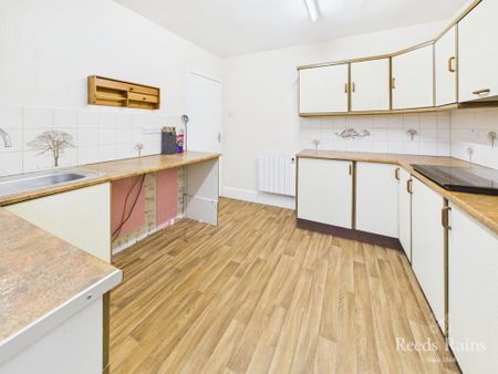 2 bedroom apartment to rent - Photo 4