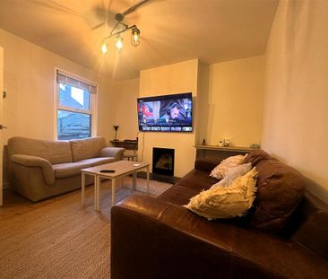 4 bedroom house to rent - Photo 1