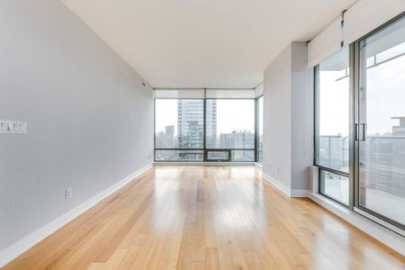 For Lease - 18 Yorkville Avenue Unit# 3204, Toronto, Ontario - Photo 2