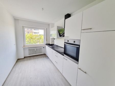 Zur Miete für Jung und Alt: Barrierearme 2-Zimmer-Wohnung mit Balkon - Photo 3