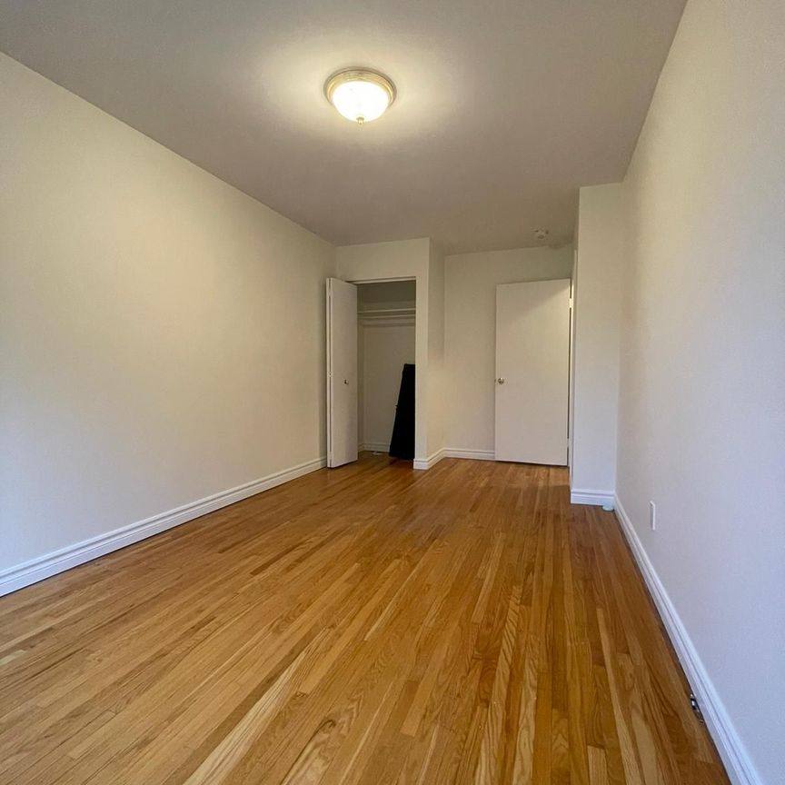 For Lease - 135 Avondale Boulevard Unit# Main, Brampton, Ontario - Photo 1