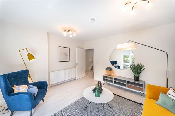 Adamstown, Adamstown Boulevard - Photo 1