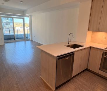For Lease - 99 Eagle Rock Way Unit# 704, Vaughan, Ontario - Photo 4