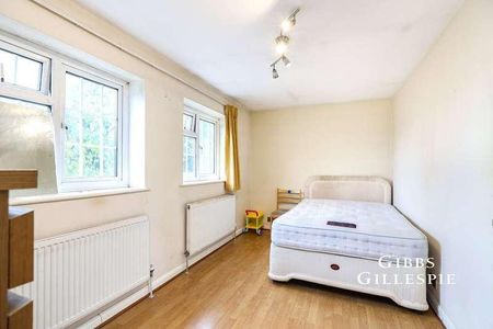 Lime Grove, Hayes, UB3 - Photo 3