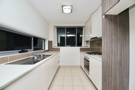 Home For Rent - Photo 5