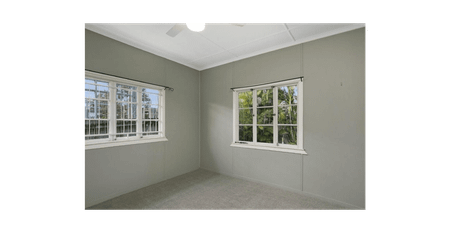 Beautifully Renovated 3-Bedroom Home + Study Nook in Prime Cannon Hill Location - Photo 2